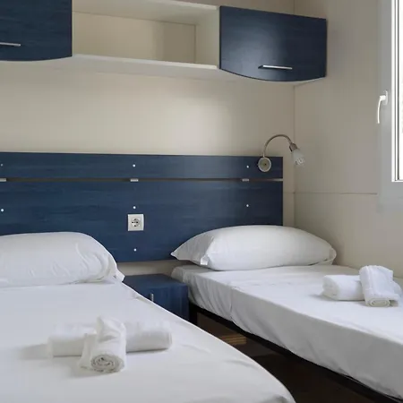 Campingplads Solcio Village *