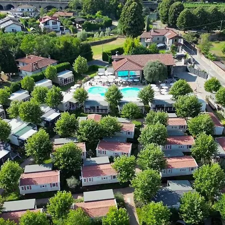 Solcio Village
